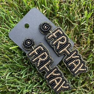 FRIYAY seed bead earrings!
